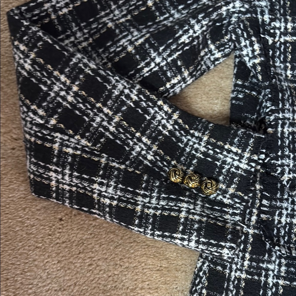 Aqua NWT Black and White Plaid Blazer - Picture 3 of 7